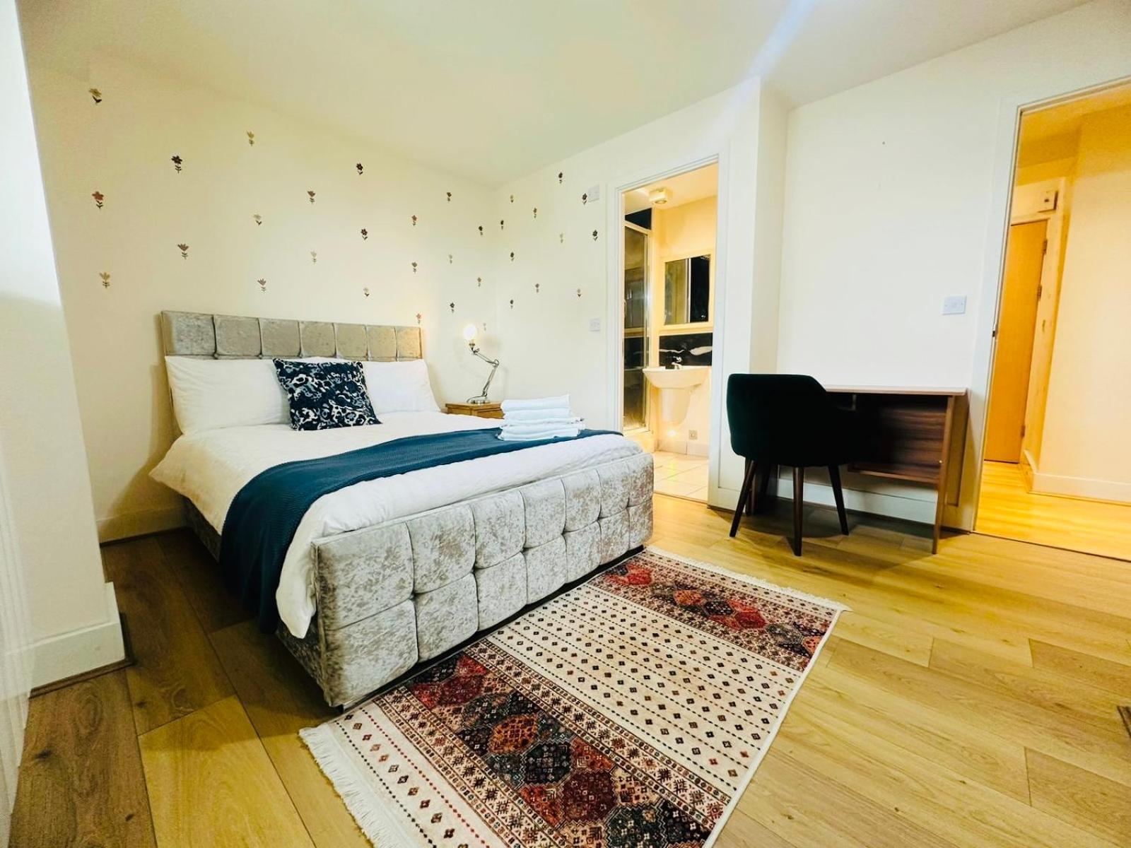 Modern 2Bed 2Bath Apartment Canary Wharf - Upto 5 Person Λονδίνο Εξωτερικό φωτογραφία